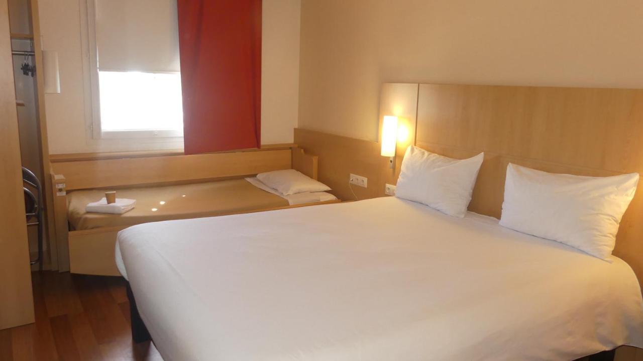 Ibis Istres Trigance Hotel Buitenkant foto