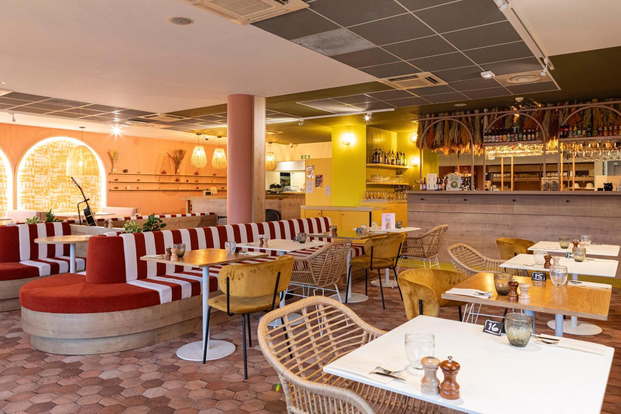 Ibis Istres Trigance Hotel Buitenkant foto